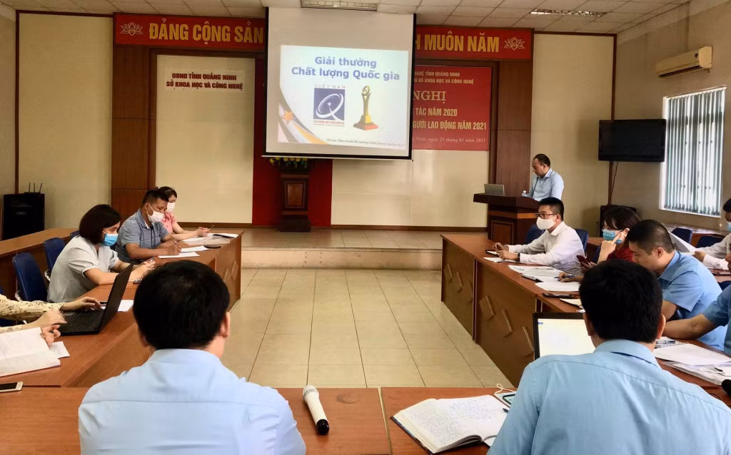 Sở KH&amp;CN tổ chức hội thảo hướng dẫn các doanh nghiệp chuẩn bị hồ sơ tham gia Giải thưởng chất lượng Quốc gia năm 2021.