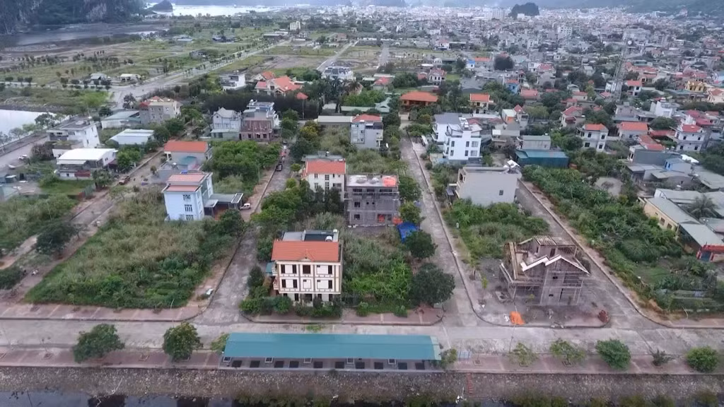 Toàn cảnh Dự án đầu tư xây dựng - kinh doanh hạ tầng khu Làng Sơn (phường Cẩm Sơn, TP Cẩm Phả), do Công ty CP Than Cao Sơn làm chủ đầu tư.