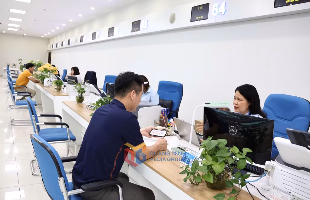 Mô hình Trung tâm Phục vụ hành chính công một cấp trực thuộc UBND tỉnh vận hành ổn định.