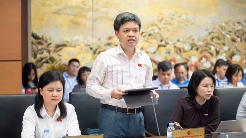 Đại biểu Quốc hội Tạ Đình Thi (đoàn Hà Nội), Phó Chủ nhiệm Ủy ban Khoa học, Công nghệ và Môi trường. (Ảnh: Quochoi.vn)