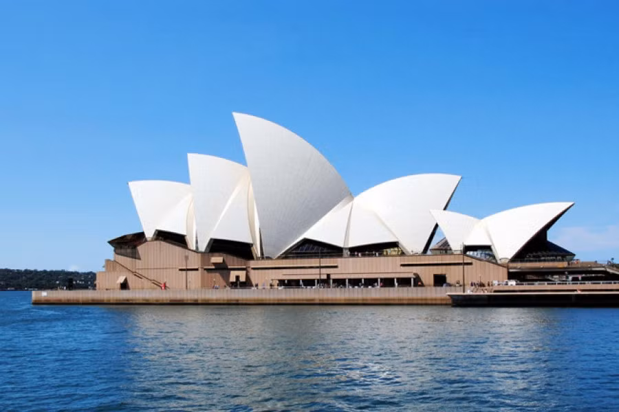 Opera Sydney, "kiệt tác của kiến trúc thế kỷ 20".