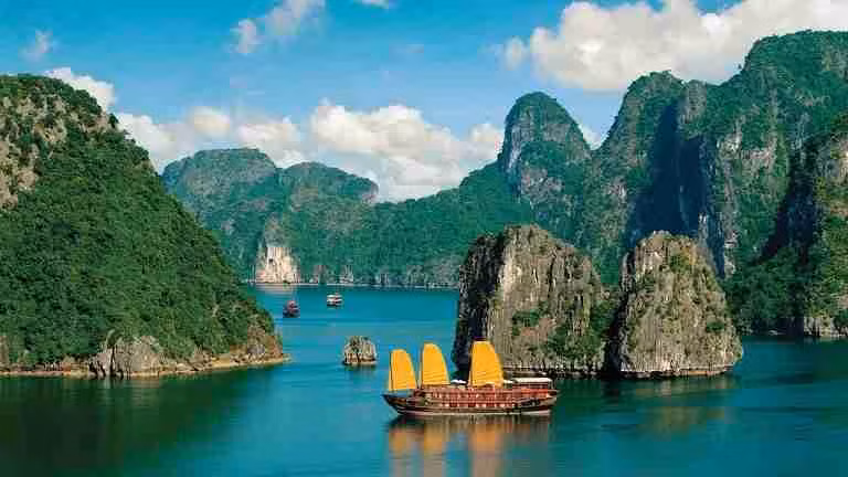Khuyến khích người dân Quảng Ninh nên xem dự báo thời tiết trực tuyến ảnh 2 Khuyến khích người dân Quảng Ninh nên xem dự báo thời tiết trực tuyến ảnh 2