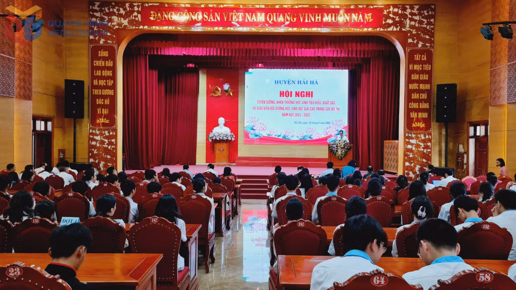 Quang cảnh hội nghị.