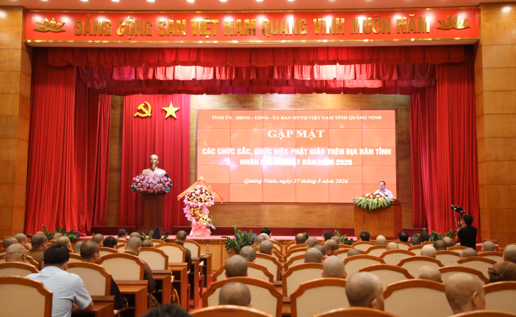 Tỉnh ủy, HĐND, UBND, Ủy ban MTTQ tỉnh tổ chức gặp mặt, chúc mừng các chức sắc, chức việc Phật giáo toàn tỉnh nhân dịp Đại lễ Phật đản Phật lịch 2570 - Dương lịch 2026.