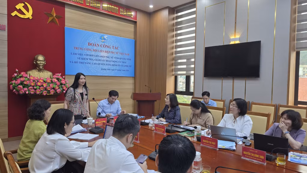 Đồng chí Trần Lan Phương, Phó Chủ tịch Hội LHPN Việt Nam kết luận hội nghị.
