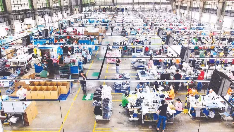 Xưởng sản xuất da giày thuộc Tập đoàn Thái Bình Shoes.