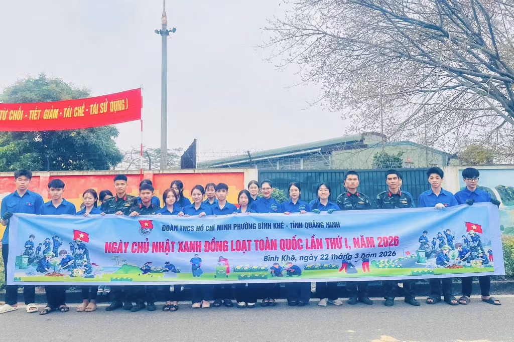 Đoàn Thanh niên phường Bình Khê, tỉnh Quảng Ninh tích cực tham gia Ngày Chủ nhật xanh. Ảnh: Đoàn TNCS Hồ Chí Minh phường Bình Khê