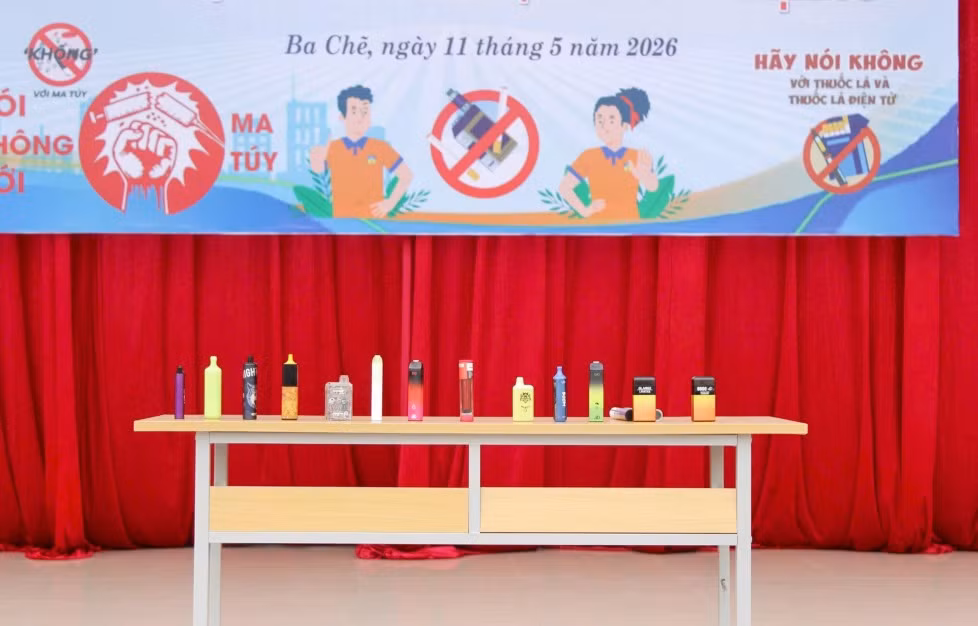 Trường THPT Ba Chẽ tuyên truyền về tác hại của thuốc lá điện tử tới các em học sinh (ngày 11/5/2026) Ảnh: Cơ sở cung cấp