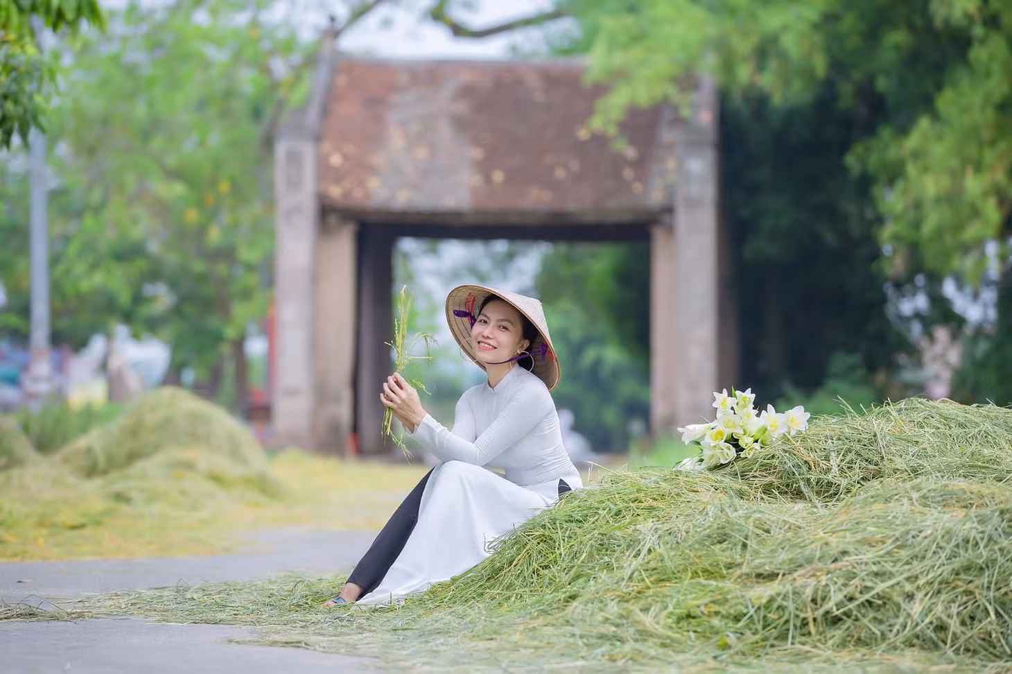 Về làng cổ Đường Lâm, ngắm cảnh yên bình khiến lòng người xao xuyến