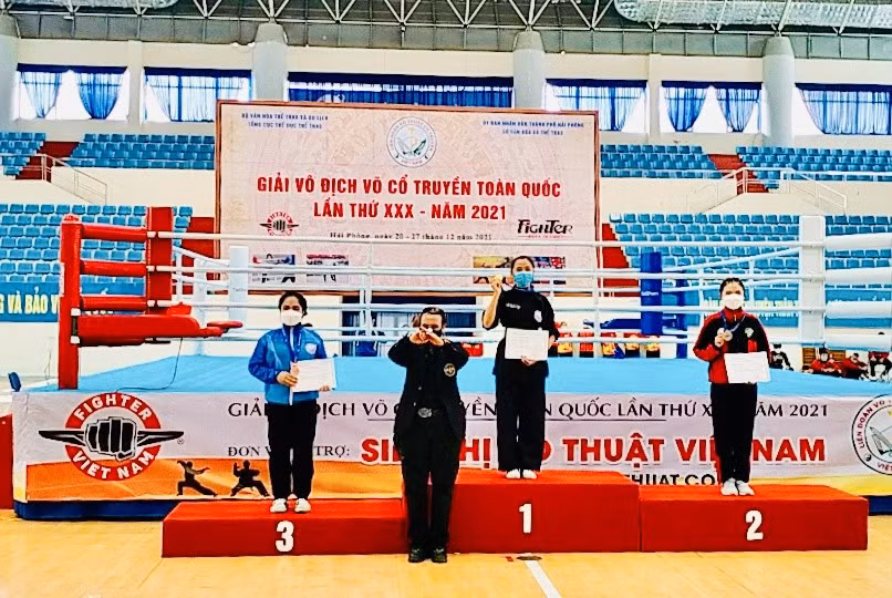 VĐV Nguyễn Thị Thanh Thúy giành HCV nội dung Binh khí dài tự chọn 