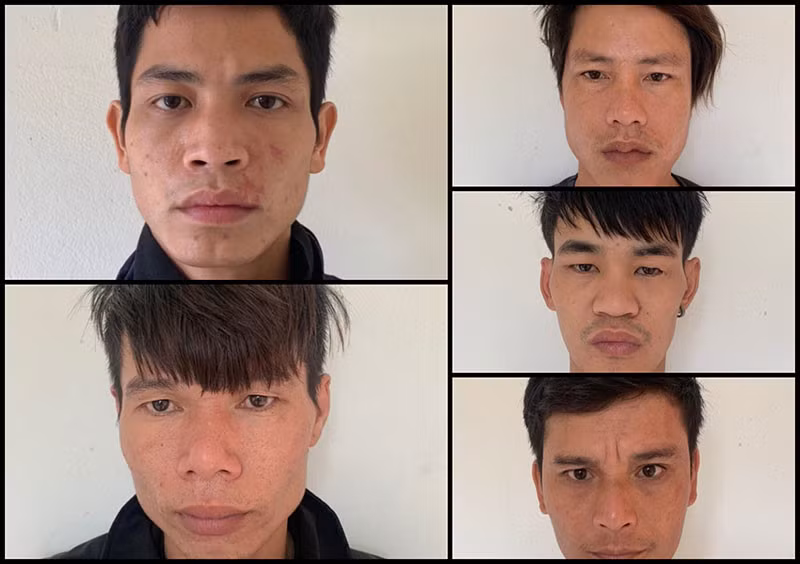 Các đối tượng tại cơ quan Công an.