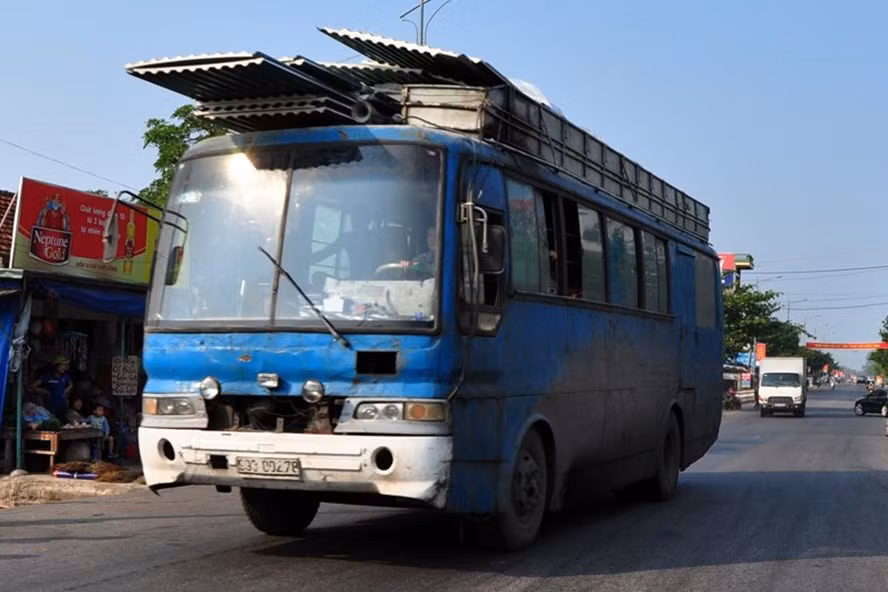 Trên 20.000 phương tiện ô tô hết niên hạn phải ngừng hoạt động. Ảnh LĐ