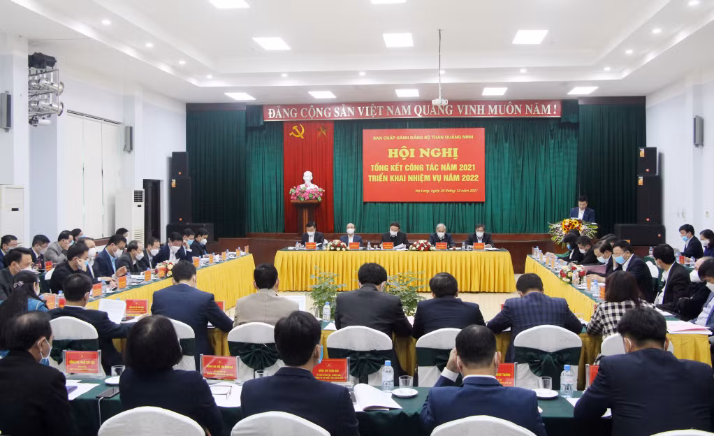 Quang cảnh hội nghị.