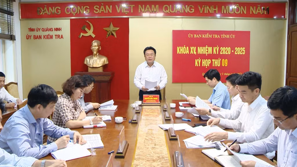 Ủy ban Kiểm tra Tỉnh ủy khóa XV, nhiệm kỳ 2020-2025 tổ chức kỳ họp thứ 9, tháng 4/2021.
