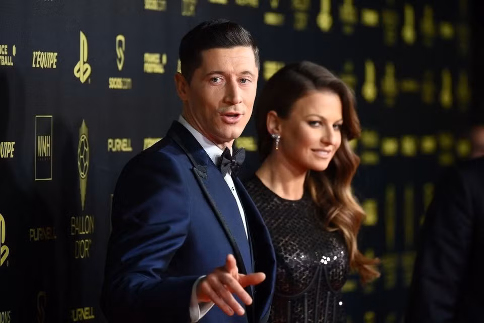 Lewandowski có cơ hội giành Quả bóng vàng vì màn trình diễn ấn tượng trong năm 2020. Ảnh: Reuters.