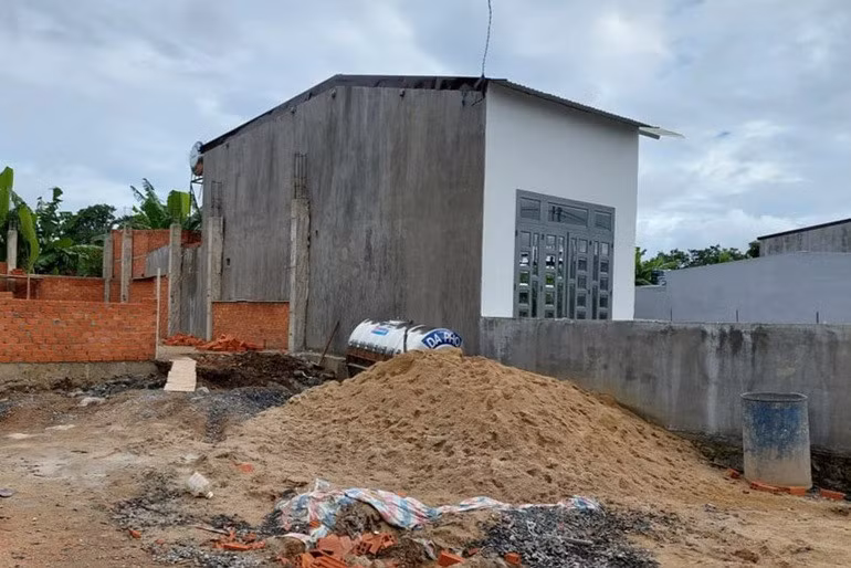 Buông lỏng quản lý vị Chủ tịch UBND phường Thành Nhất để xảy ra tình trạng xây nhà trên đất nông nghiệp.Ảnh: Uy Nguyễn/dantri.com.vn