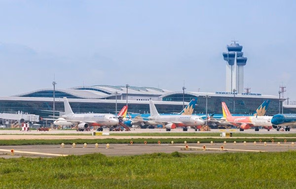 Máy bay của các hãng hàng không tại sân bay Tân Sơn Nhất. (Ảnh: CTV/Vietnam+)