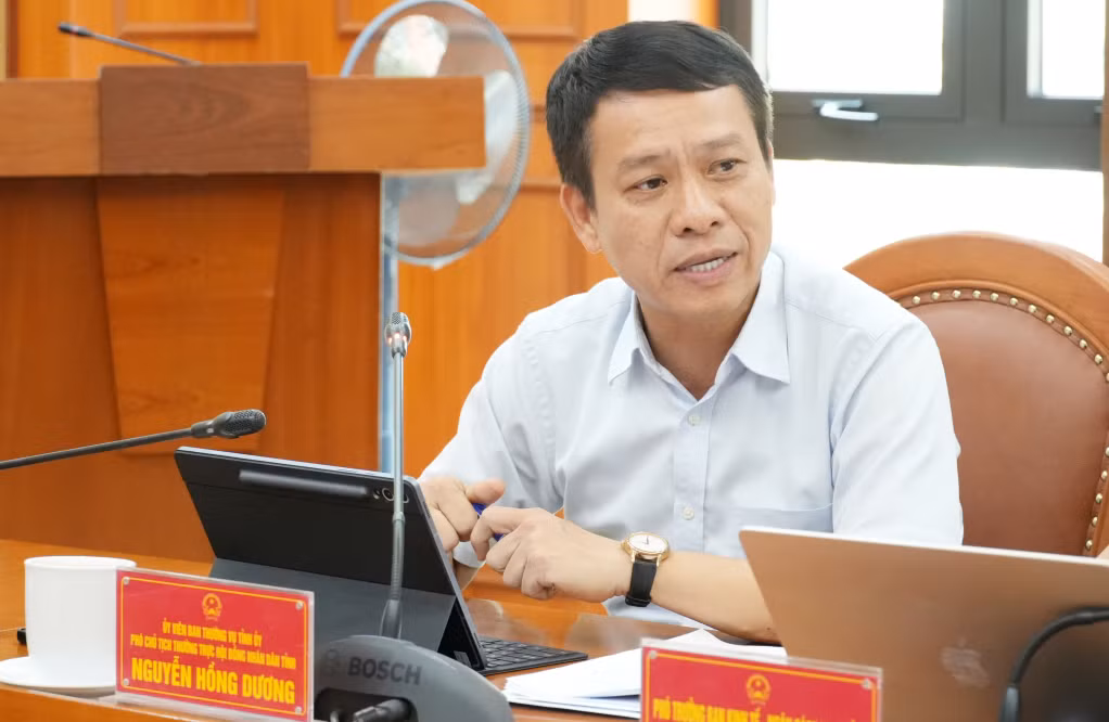 Đồng chí Nguyễn Hồng Dương, Uỷ viên BTV Tỉnh uỷ, Phó Chủ tịch Thường trực HĐND tỉnh