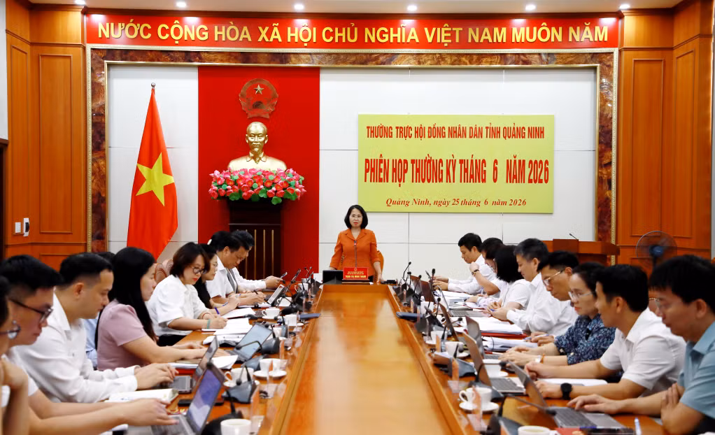 Đồng chí Trịnh Thị Minh Thanh, Phó Bí thư Thường trực Tỉnh ủy, Chủ tịch HĐND tỉnh, phát biểu kết luận.