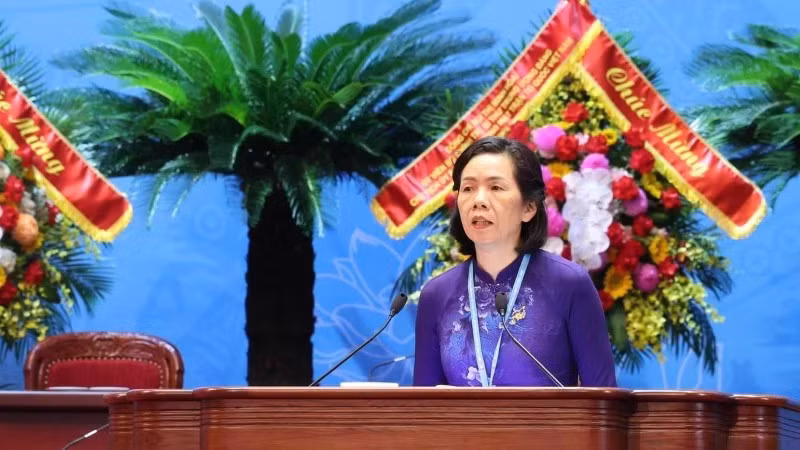 Phó Chủ tịch Hội Liên hiệp Phụ nữ Việt Nam Nguyễn Thị Minh Hương phát biểu khai mạc.