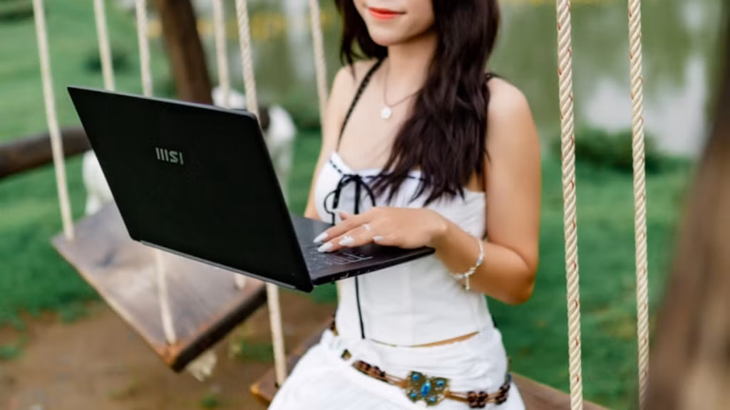 Modern 14 gọn nhẹ cho nhu cầu di chuyển