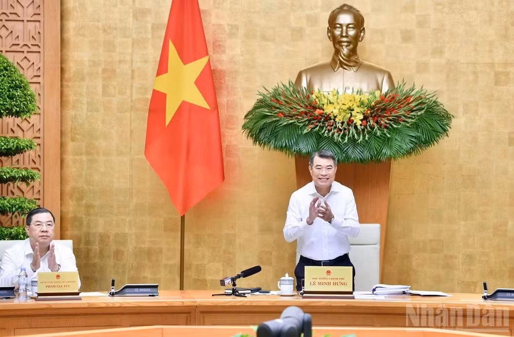 Thủ tướng Chính phủ Lê Minh Hưng chủ trì Phiên họp Chính phủ thường kỳ tháng 5. (Ảnh: THANH GIANG)