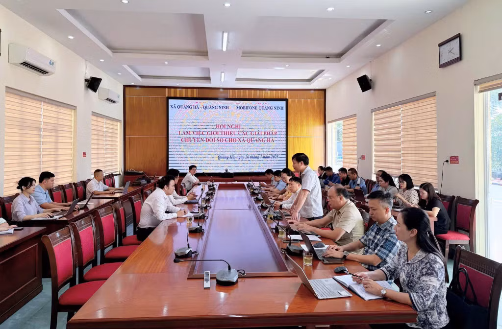 MobiFone Quảng Ninh đồng hành với các xã/phường triển khai giải pháp thực hiện chuyển đổi số và ứng dụng CNTT trên địa bàn