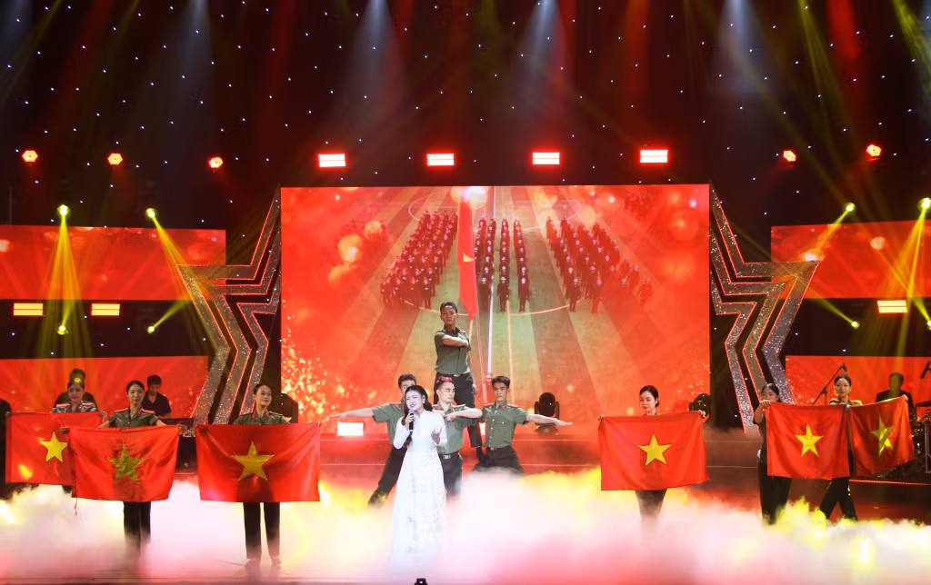 Tiết mục đơn ca nữ 