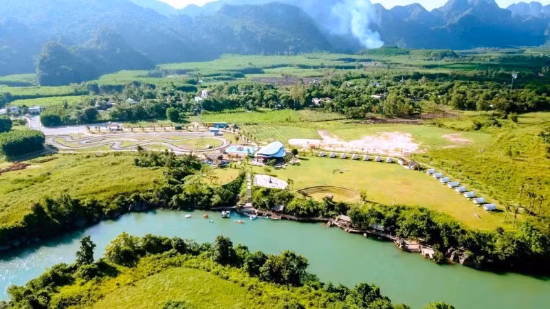 Phong Nha-Kẻ Bàng hội tụ các yếu tố để trở thành nơi nghỉ dưỡng gắn với thiên nhiên.