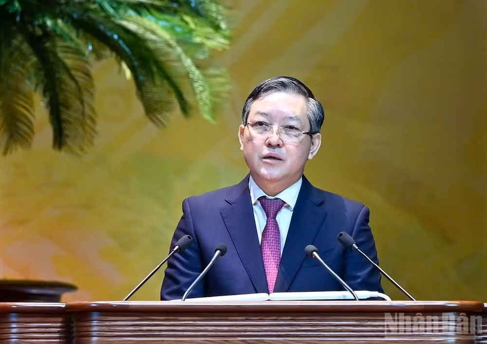 Chủ tịch Hội Nông dân Việt Nam Lương Quốc Đoàn trình bày diễn văn khai mạc Đại hội.