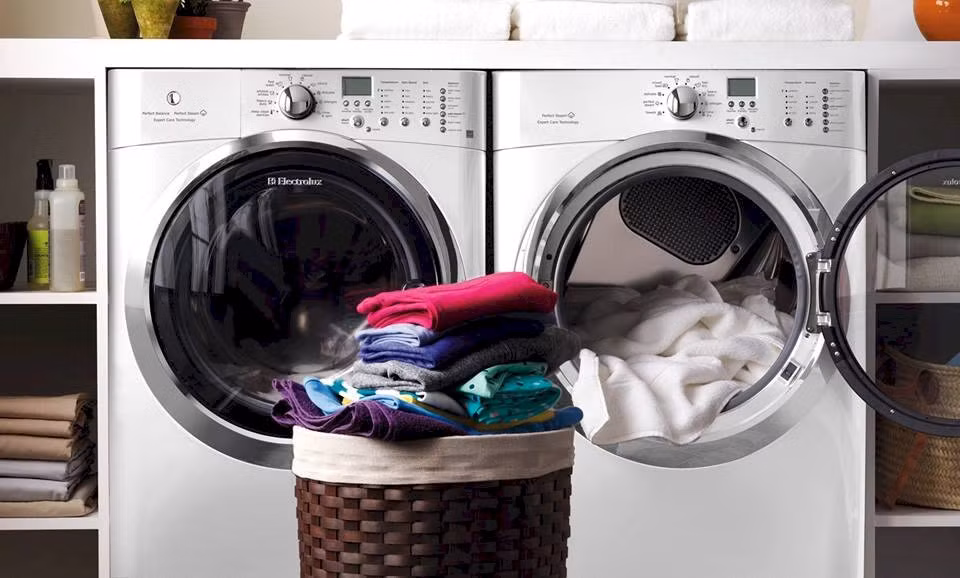 Lưu ý khi sử dụng máy sấy quần áo