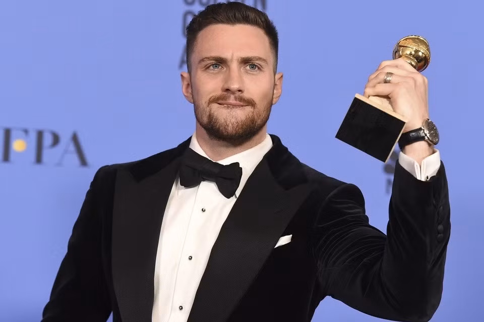 Aaron Taylor-Johnson điển trai, tài năng.