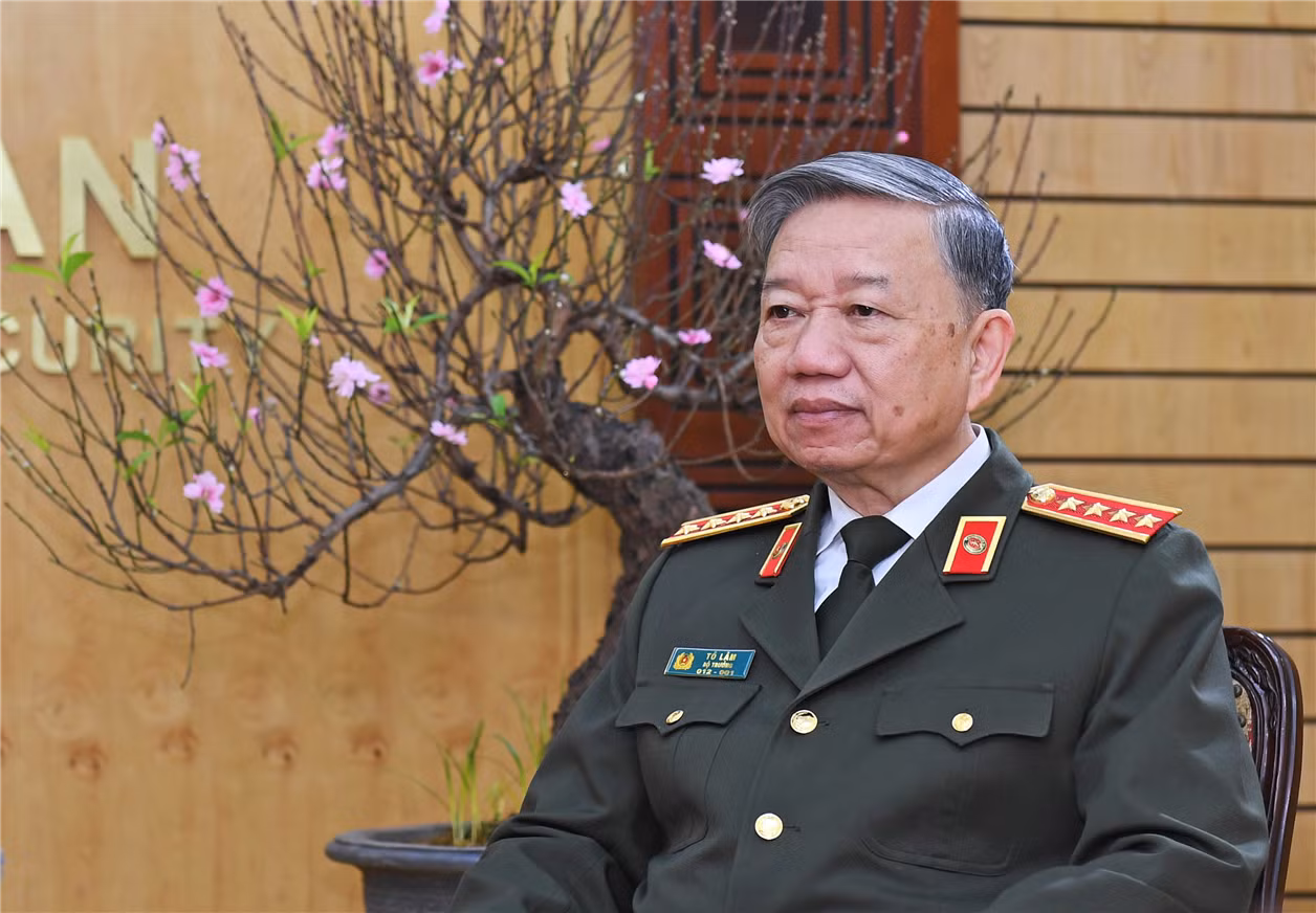 Đại tướng Tô Lâm, Ủy viên Bộ Chính trị, Bí thư Đảng ủy Công an Trung ương, Bộ trưởng Bộ Công an.