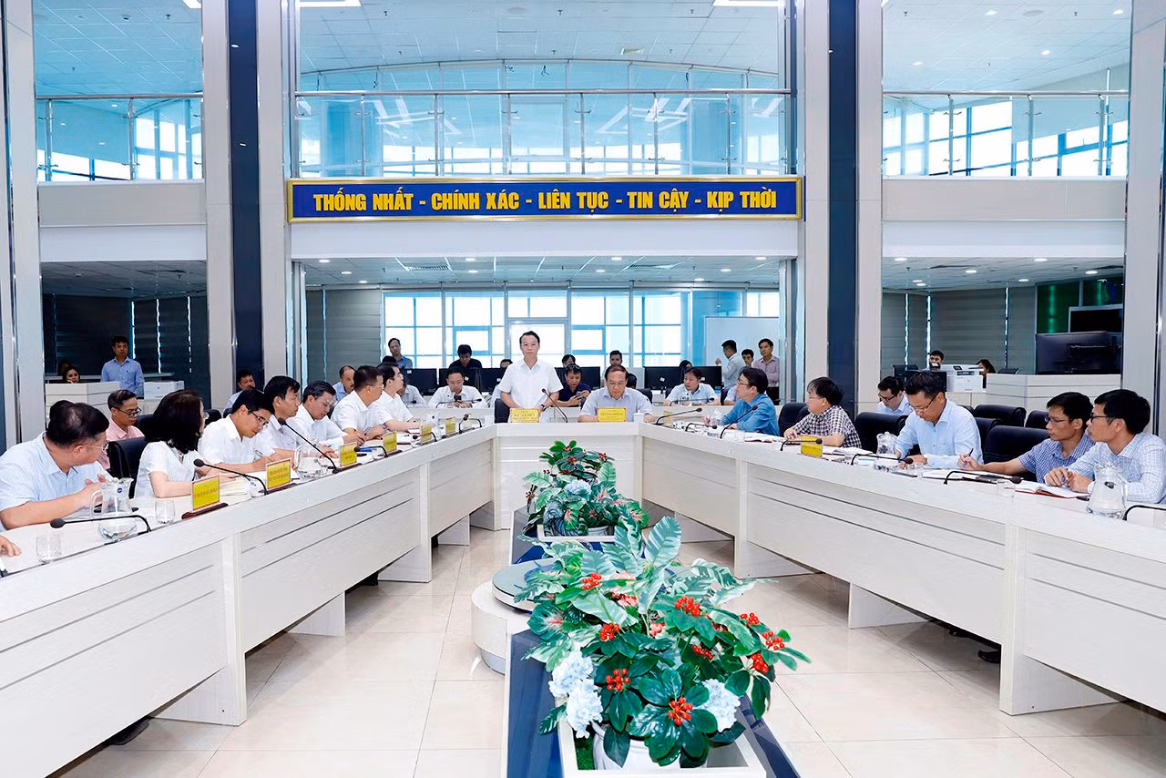 Toàn cảnh cuộc họp sáng ngày 4/9