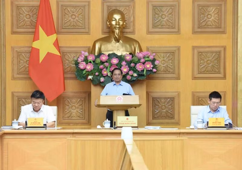 Thủ tướng Phạm Minh Chính chủ trì Phiên họp thứ ba Ban Chỉ đạo rà soát, xử lý vướng mắc trong hệ thống văn bản quy phạm pháp luật (Ảnh: Trần Hải).