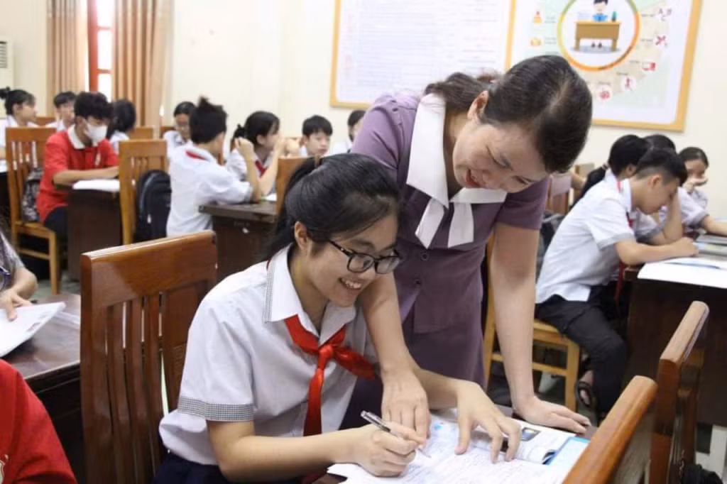Trường THCS Minh Thành, TX Quảng Yên thiếu giáo viên dạy các bộ môn tổ hợp.