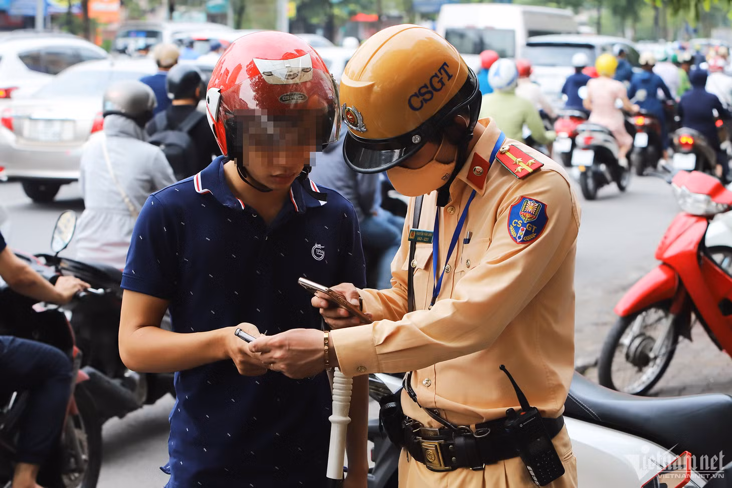 CSGT sẽ được kiểm tra giấy tờ phương tiện qua VNeID