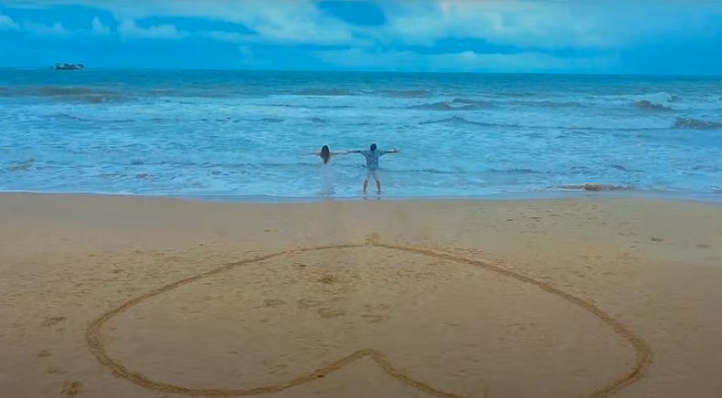 Một cảnh quay trong MV "Gấp đôi yêu thương". (Ảnh: Nhân vật cung cấp)
