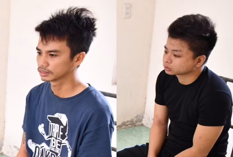 Lợi và Trung tại cơ quan Công an.