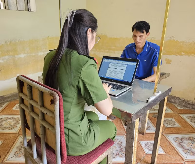 Nguyễn Văn Chí làm việc với Cơ quan CSĐT Công an TP Hà Tĩnh.
