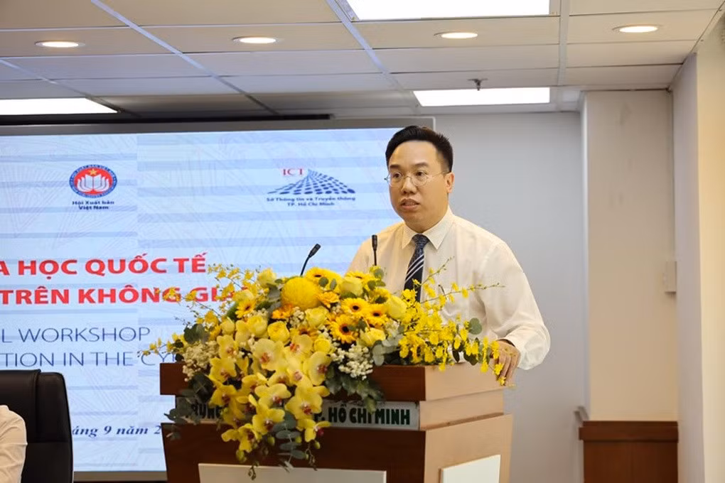 Phó Chủ tịch Hội Xuất bản Việt Nam Nguyễn Nguyên tại hội thảo (Ảnh: Ban Tổ chức).