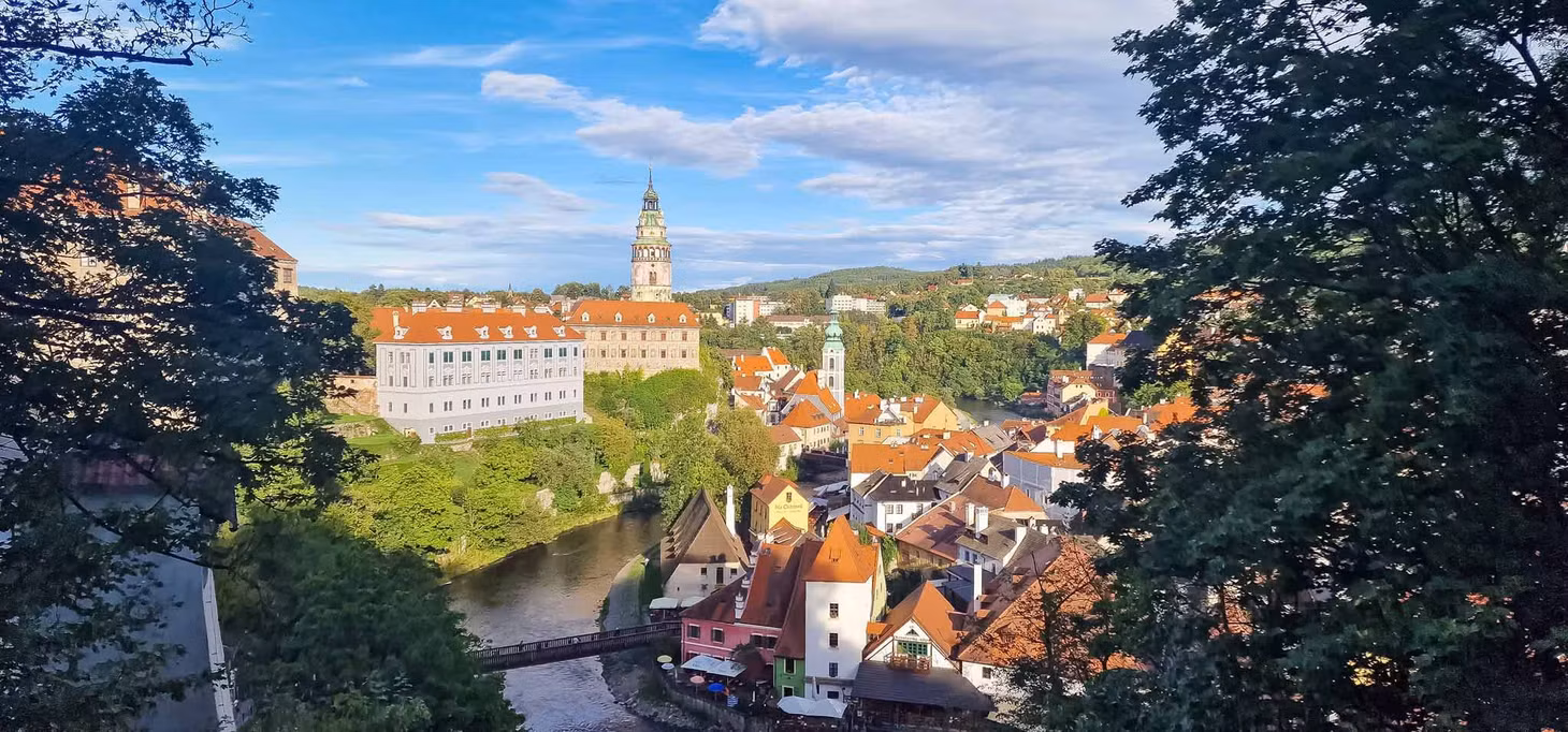Một trong những công trình kiến trúc ấn tượng tại Cesky Krumlov là lâu đài Krumlov, thu hút nhiều du khách ghé thăm. Ảnh: Nguyễn Tất Thịnh