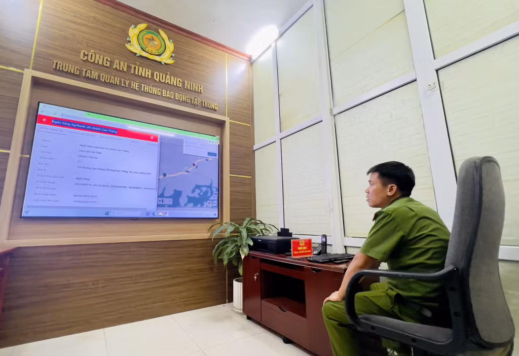 Trung tâm quản lý hệ thống báo động tập trung được đặt tại Phòng Kỹ thuật hình sự.