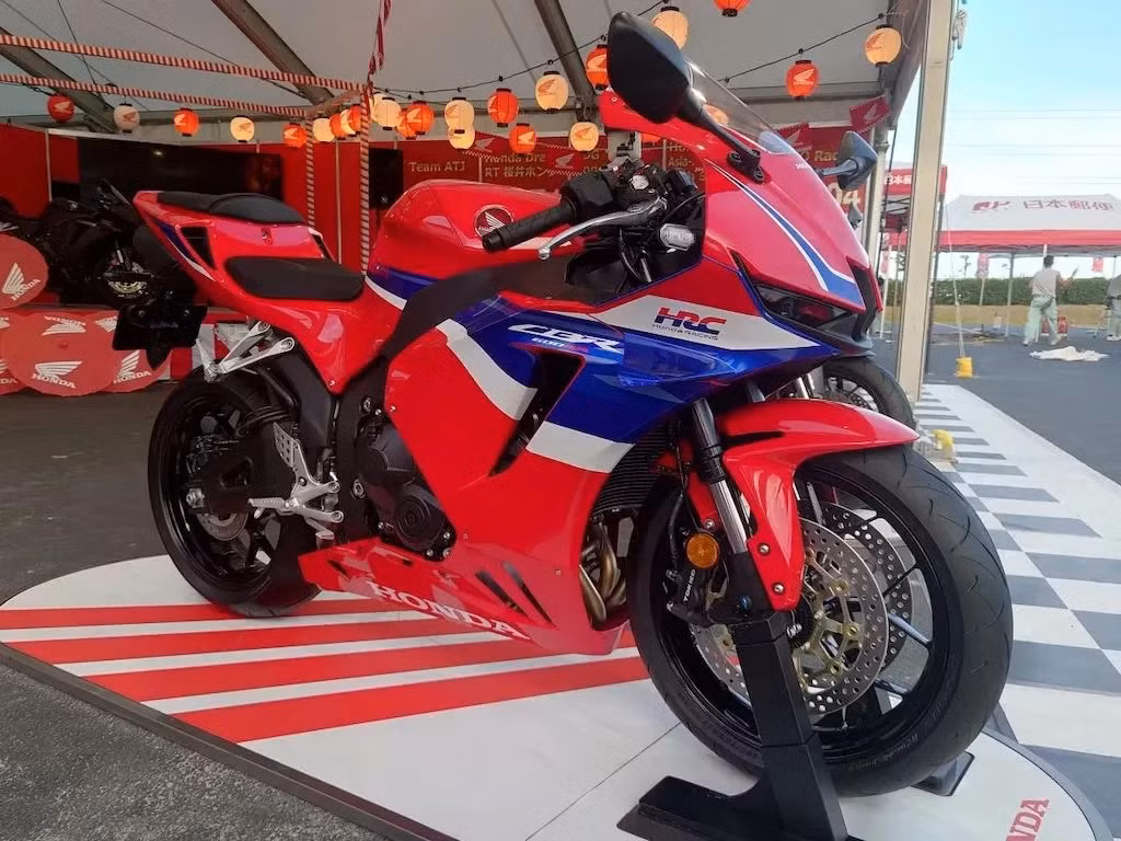 6. Honda CBR600RR 2024.