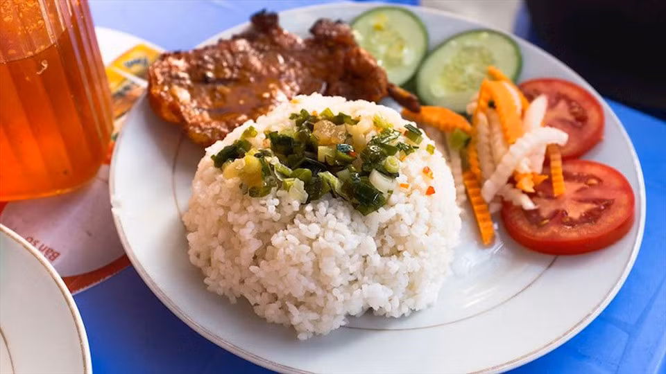 Cơm tấm xếp thứ 3 trong trong top 100 món ăn ngon nhất thế giới do Taste Atlas công bố hồi tháng 5.2023. Ảnh: Taste Atlas