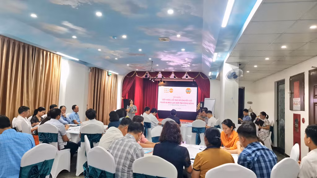 Quang cảnh buổi tập huấn.