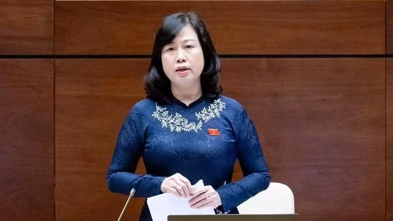 Bộ trưởng Y tế Đào Hồng Lan là một trong 3 trưởng ngành đăng đàn trả lời chất vấn tại Kỳ họp thứ 8, Quốc hội khóa XV.