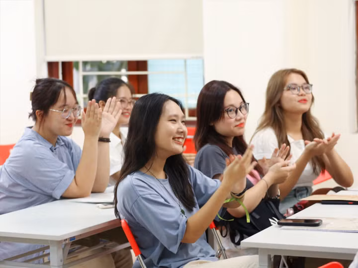 Một số trường đại học phía Bắc đã công bố lịch nghỉ Tết Nguyên đán Ất Tỵ 2025 tới sinh viên, thời gian nghỉ từ 14 - 21 ngày. (Ảnh minh hoạ)
