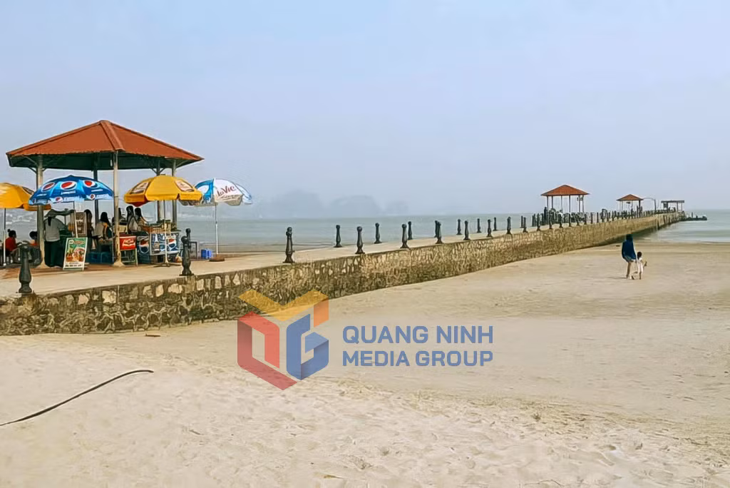 Cầu tầu Bãi Cháy. Ảnh: FB Tin Tức Quảng Ninh