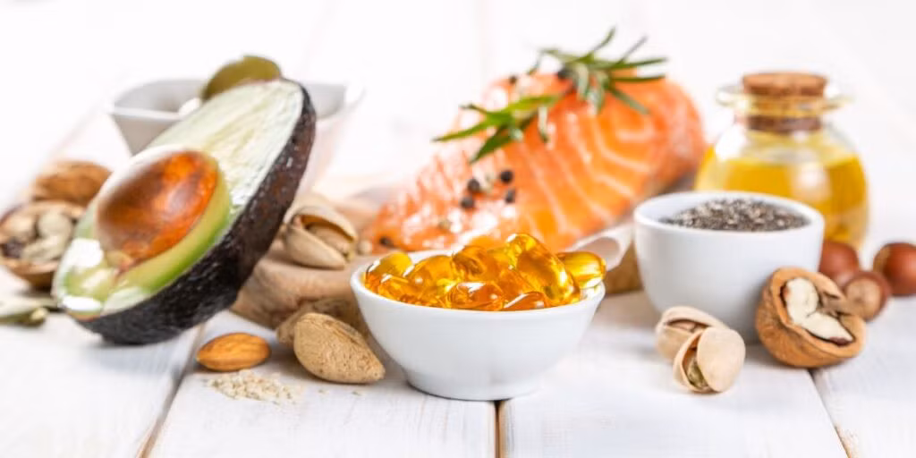 Nếu chế độ ăn không cung cấp đủ omega-3 hãy hỏi ý kiến bác sĩ về việc dùng thực phẩm bổ sung.